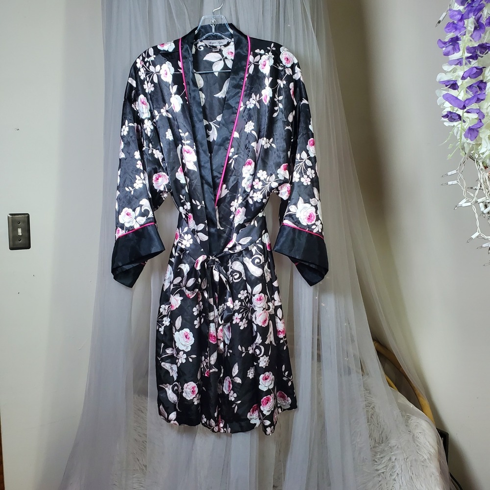 Cottage Floral Silky Romantic Kimono Robe Sleepwear Feminine Size L-XL Mid Thigh